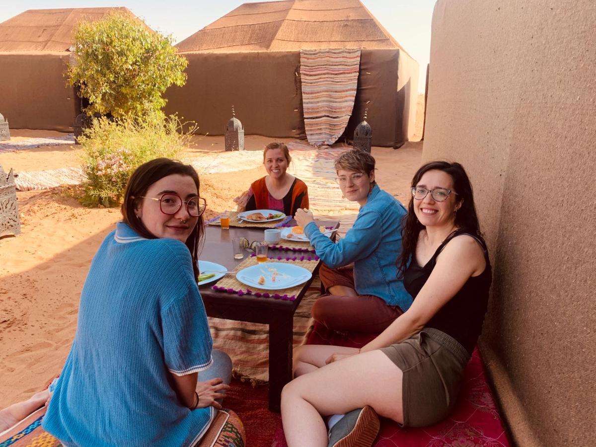 Merzouga Glamping Camp מראה חיצוני תמונה